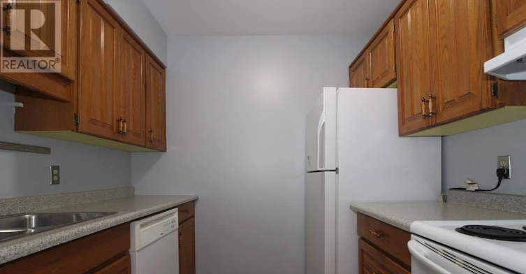7-48 Ontario Street S, Lambton Shores, ON, N0M 1T0 - 10