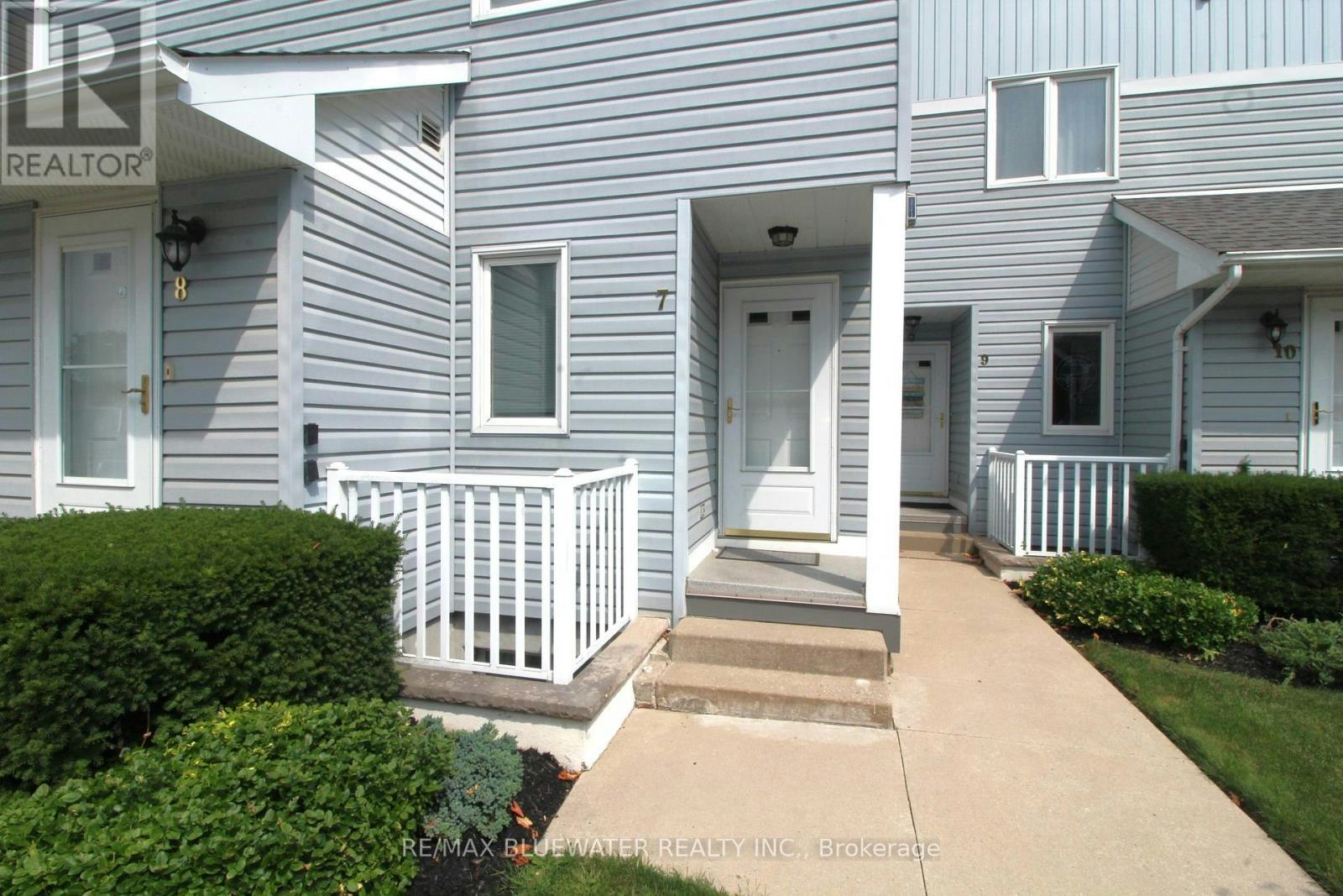 7-48 Ontario Street S, Lambton Shores, ON, N0M 1T0 - 5