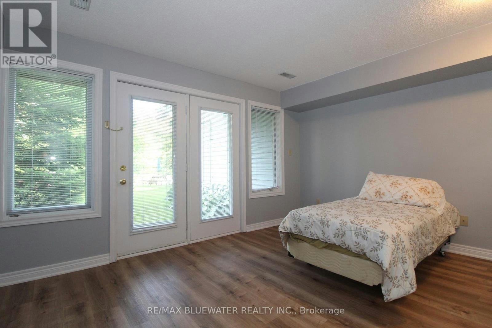 7-48 Ontario Street S, Lambton Shores, ON, N0M 1T0 - 22