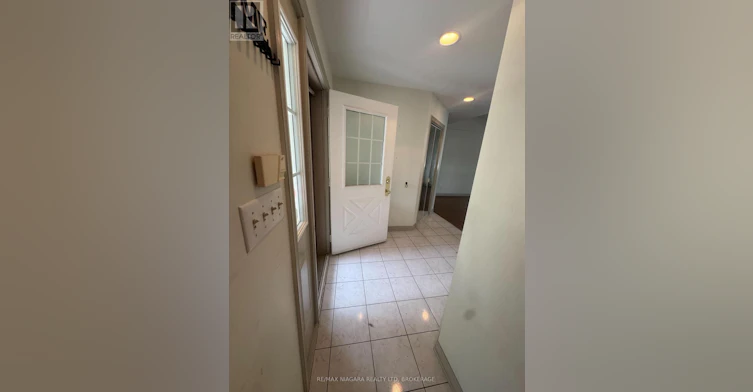 72 Ridge Road S, Fort Erie, ON, L0S 1B0 - 3