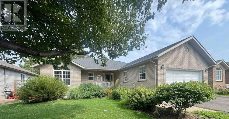 72 Ridge Road S, Fort Erie, ON, L0S 1B0