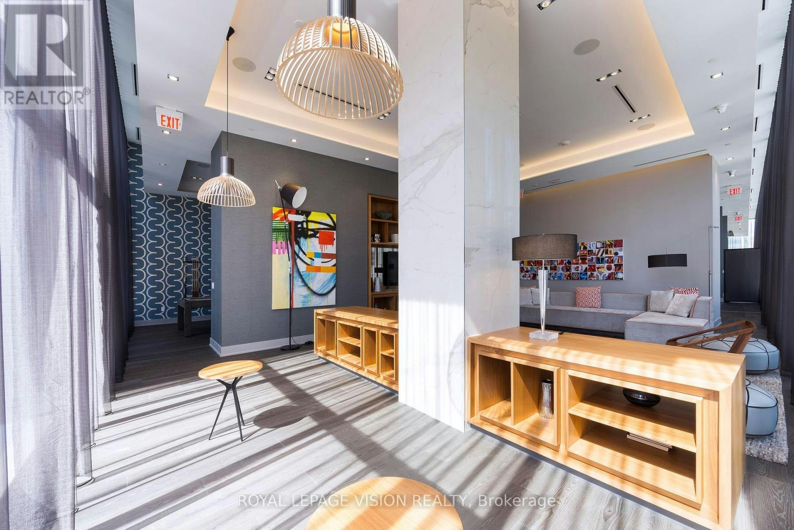 5813-10 York Street, Toronto, ON, M5J 0E1 - 7