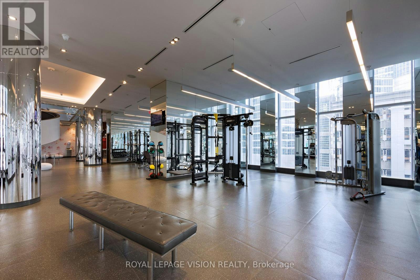 5813-10 York Street, Toronto, ON, M5J 0E1 - 23
