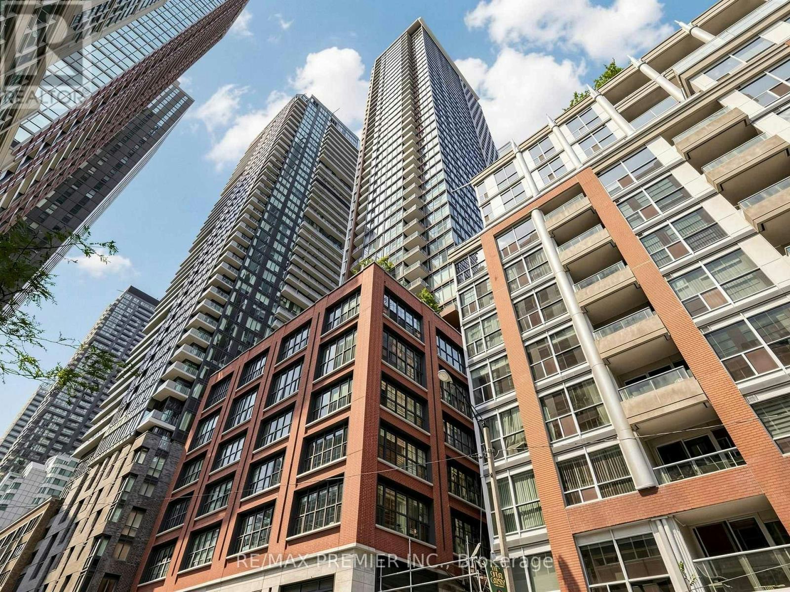 1007-55 Mercer Street, Toronto, ON, M5V 0W4 - 4