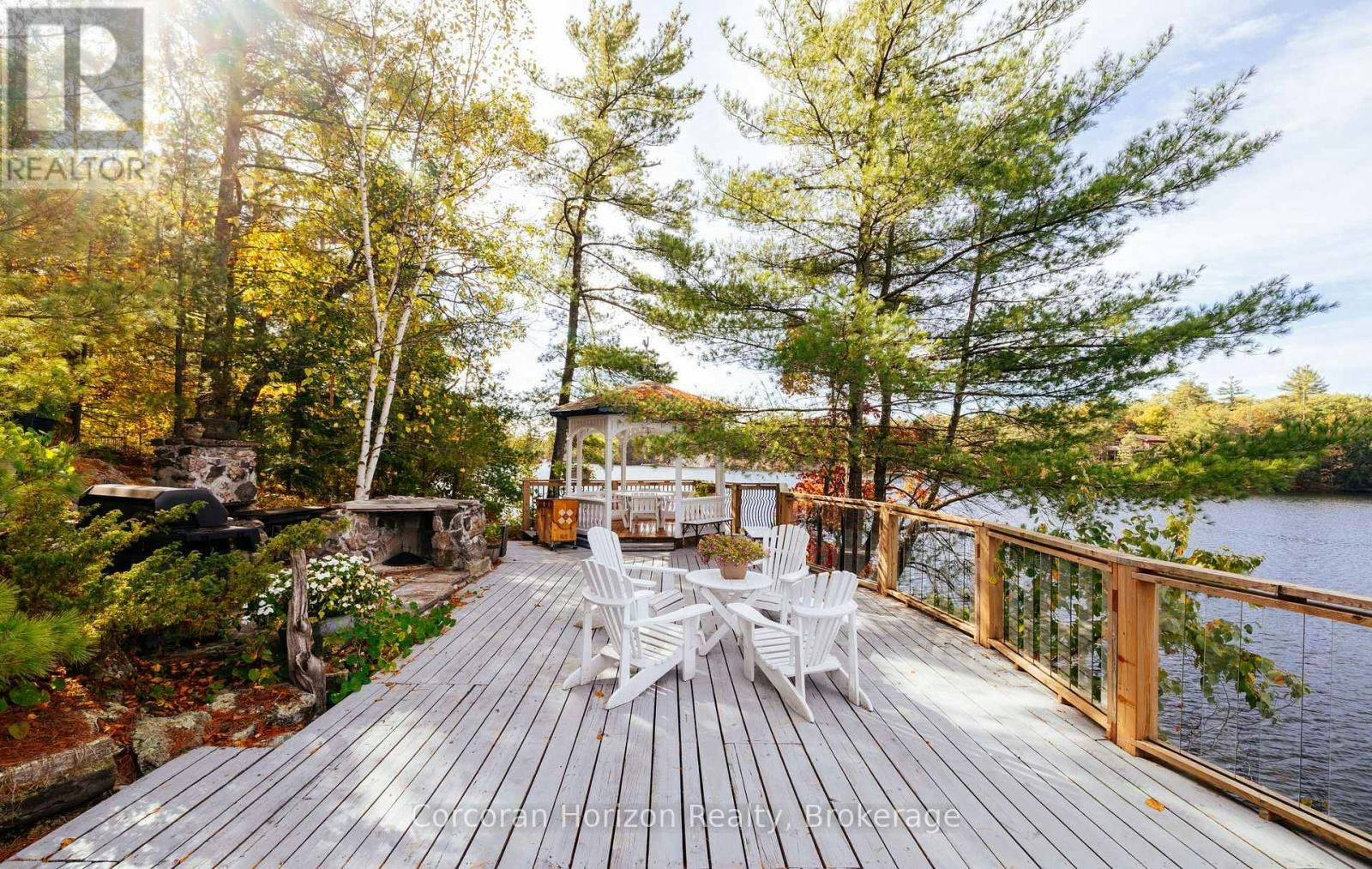 566 Hungry Bay Road W, Georgian Bay, ON, L0K 1S0