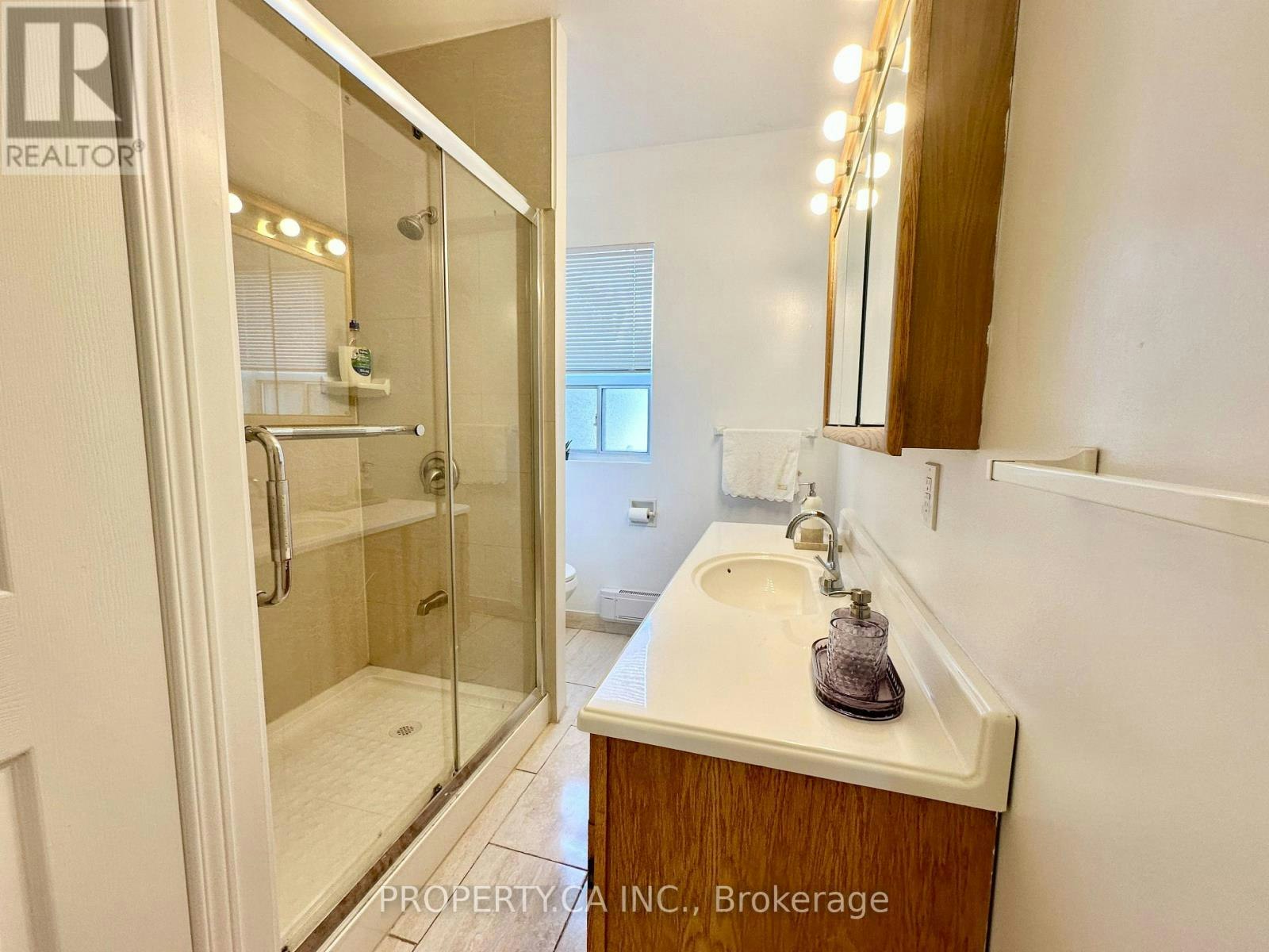 A-1854 Danforth Avenue, Toronto, ON, M4C 1J4 - 14
