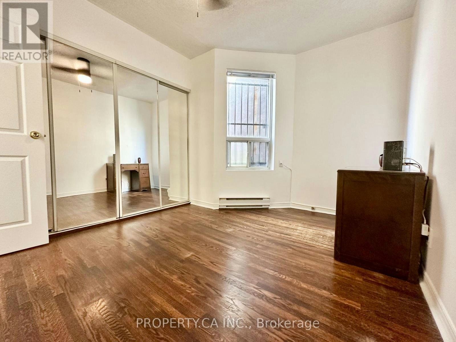 A-1854 Danforth Avenue, Toronto, ON, M4C 1J4 - 7