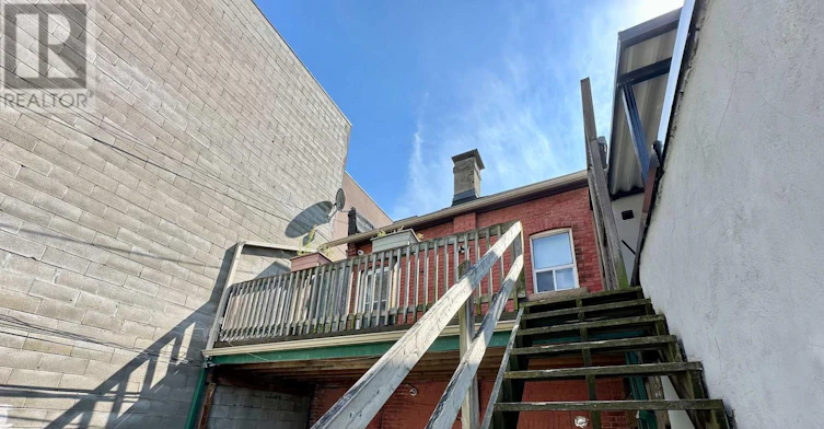 A-1854 Danforth Avenue, Toronto, ON, M4C 1J4 - 23