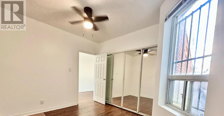 A-1854 Danforth Avenue, Toronto, ON, M4C 1J4 - 8