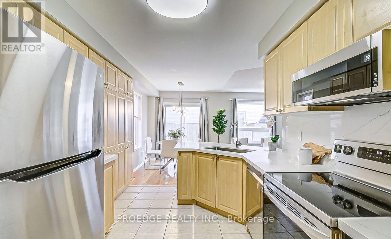 57 Aldonschool Court, Ajax, ON, L1S 0C5 - 4