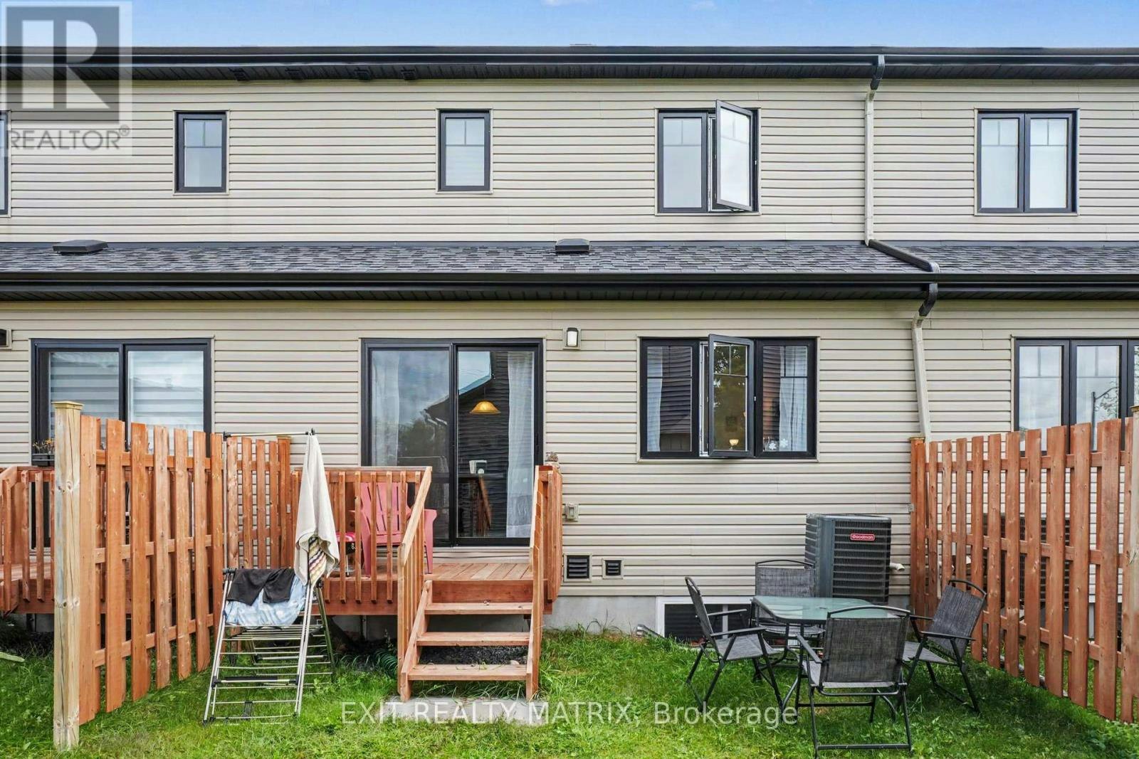 314 Dion Avenue, Clarence-Rockland, ON, K2E 7R9 - 13