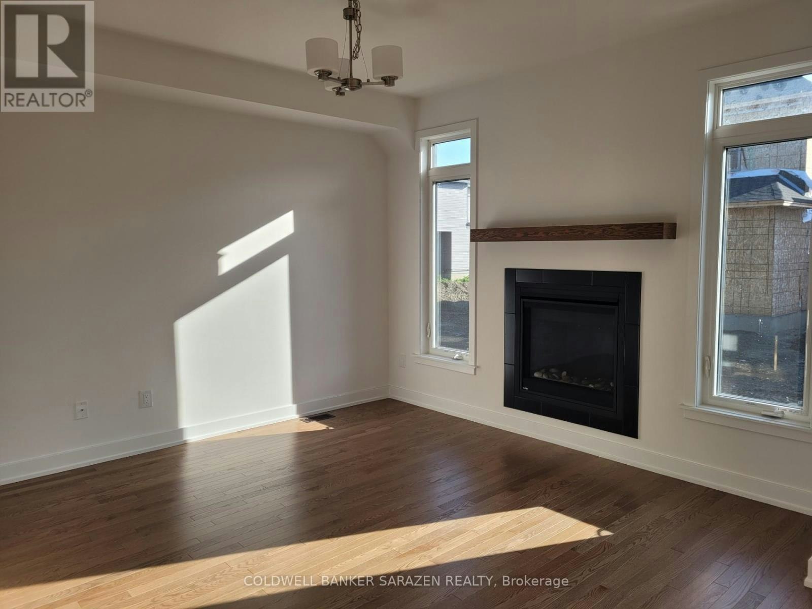 618 Rathburn Lane, Ottawa, ON, K1T 0V7 - 5