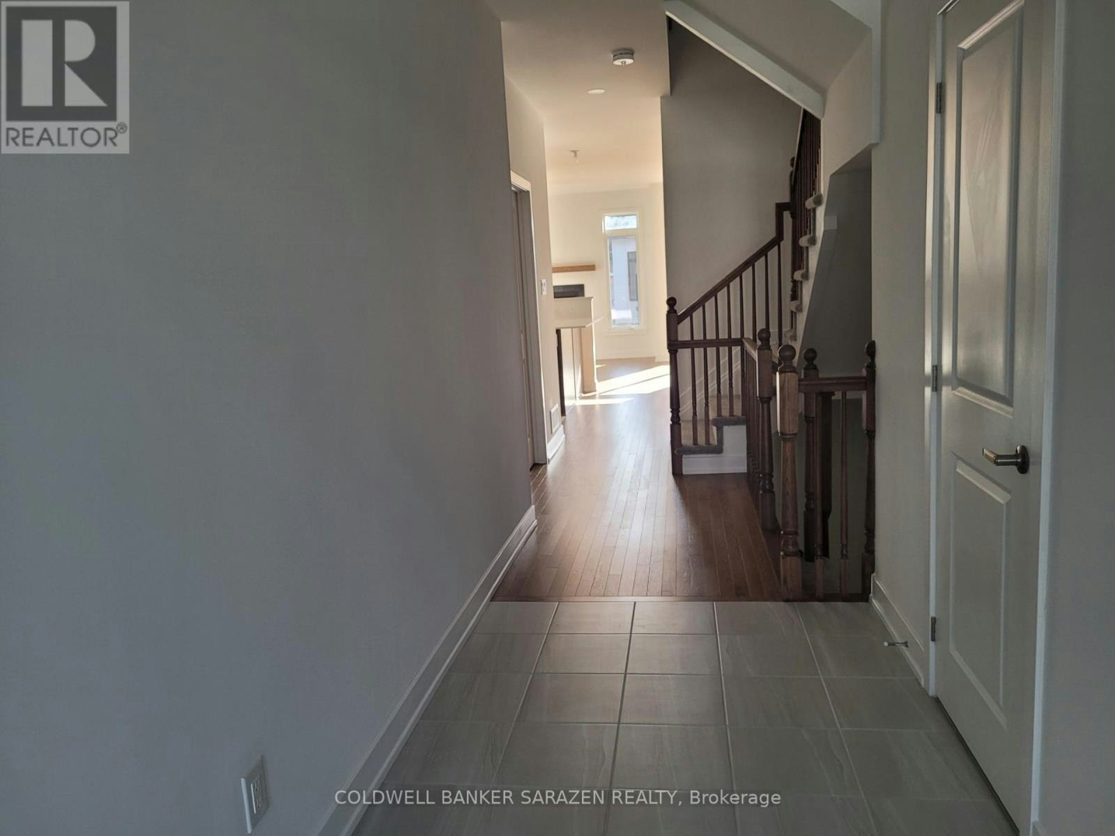 618 Rathburn Lane, Ottawa, ON, K1T 0V7 - 6