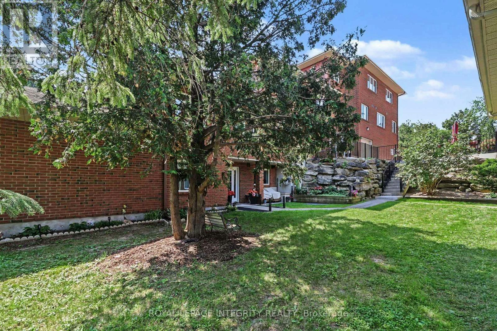 26-403 Stratas Circuit, Ottawa, ON, K2L 3K6 - 26