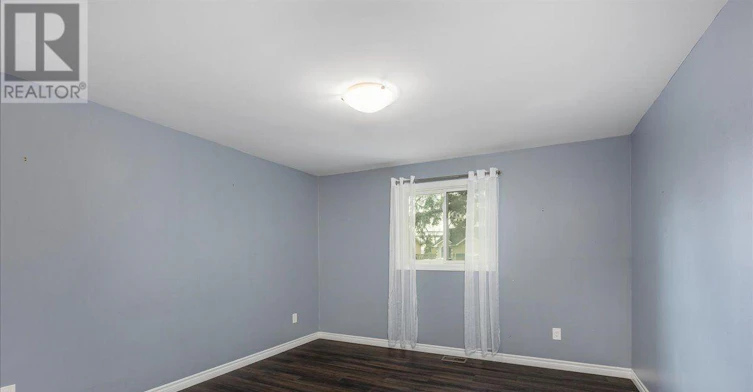 UPPER-5 Evelyn Avenue, Georgina, ON, L4P 3C8 - 20