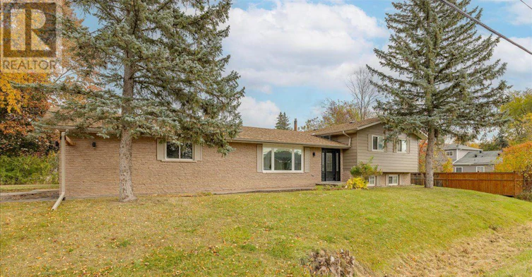 UPPER-5 Evelyn Avenue, Georgina, ON, L4P 3C8 - 7
