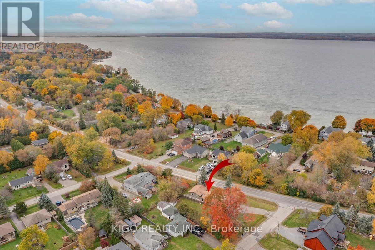 UPPER-5 Evelyn Avenue, Georgina, ON, L4P 3C8