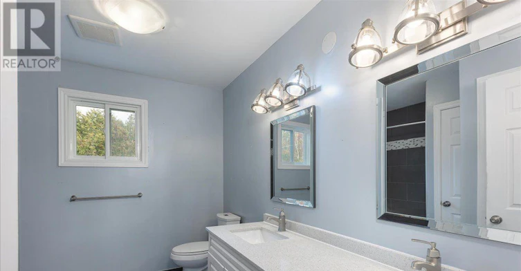 UPPER-5 Evelyn Avenue, Georgina, ON, L4P 3C8 - 19