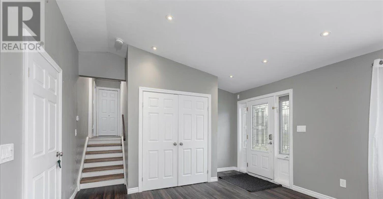 UPPER-5 Evelyn Avenue, Georgina, ON, L4P 3C8 - 17