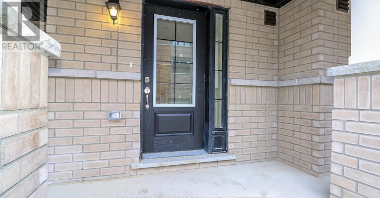 31-1987 Matteer Court, Innisfil, ON, L9S 0V2 - 2