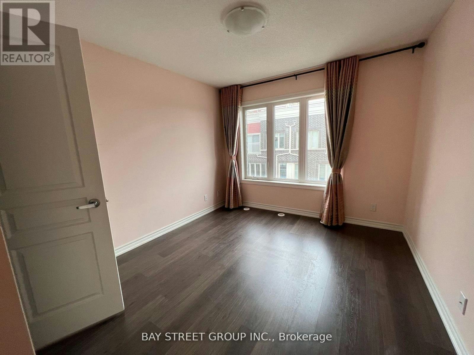 15-115 Long Branch Avenue, Toronto, ON, M8W 0A9 - 12