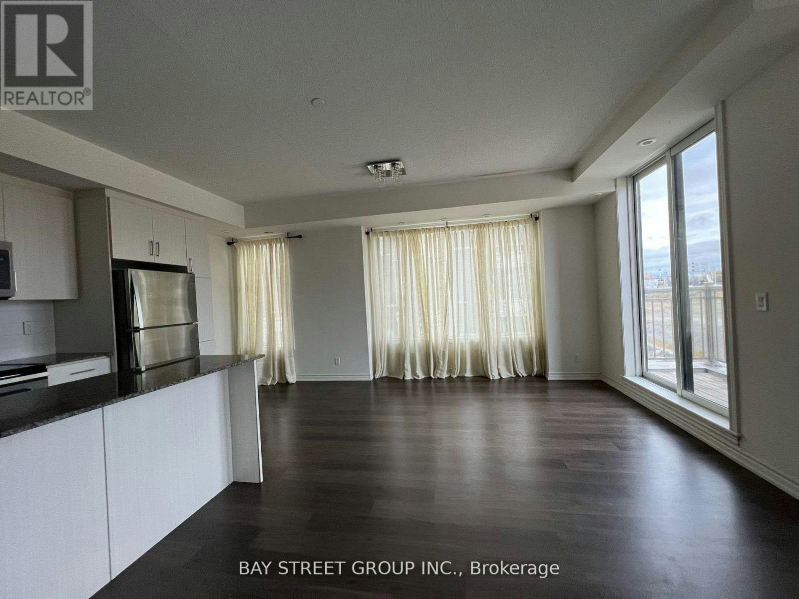 15-115 Long Branch Avenue, Toronto, ON, M8W 0A9 - 8