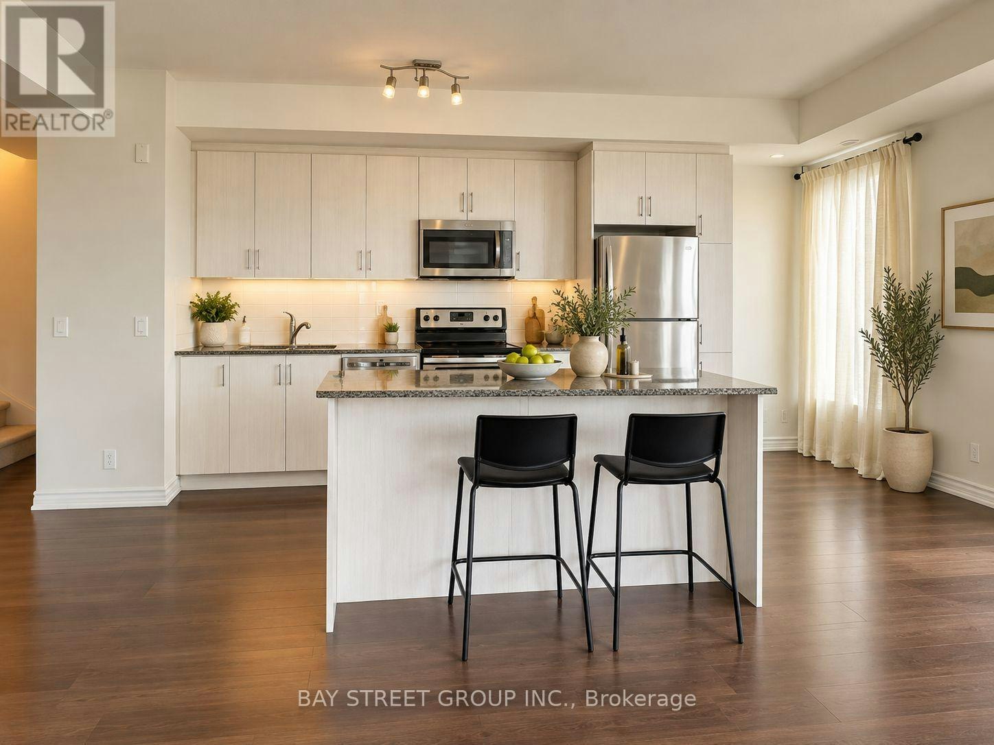 15-115 Long Branch Avenue, Toronto, ON, M8W 0A9 - 3