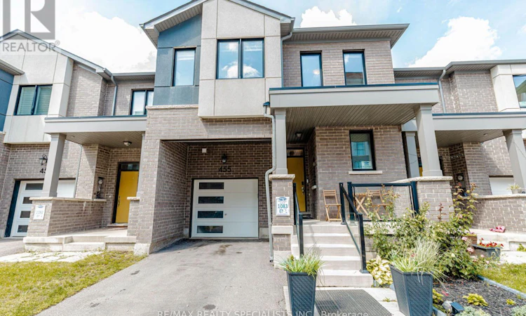 455 Gordon Krantz Avenue
