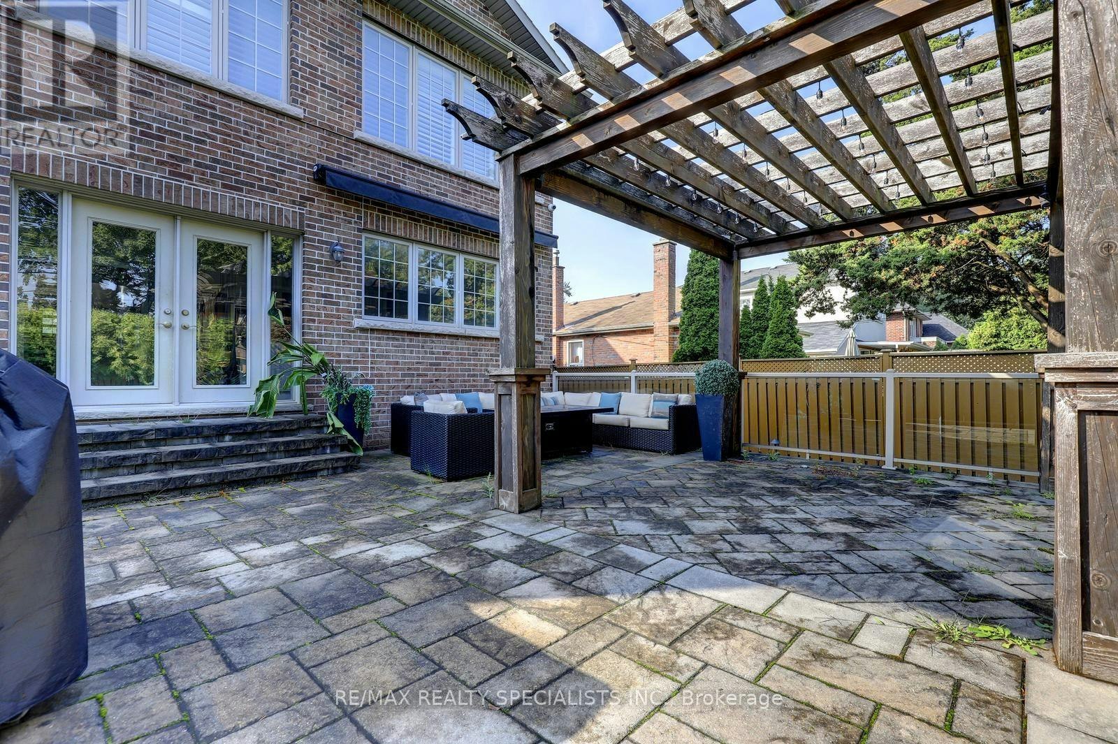 7 Fairlin Drive, Toronto, ON, M9B 4J1 - 41