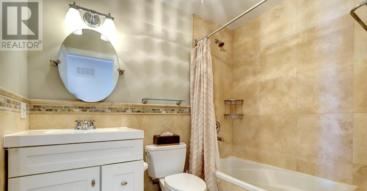 7 Fairlin Drive, Toronto, ON, M9B 4J1 - 29