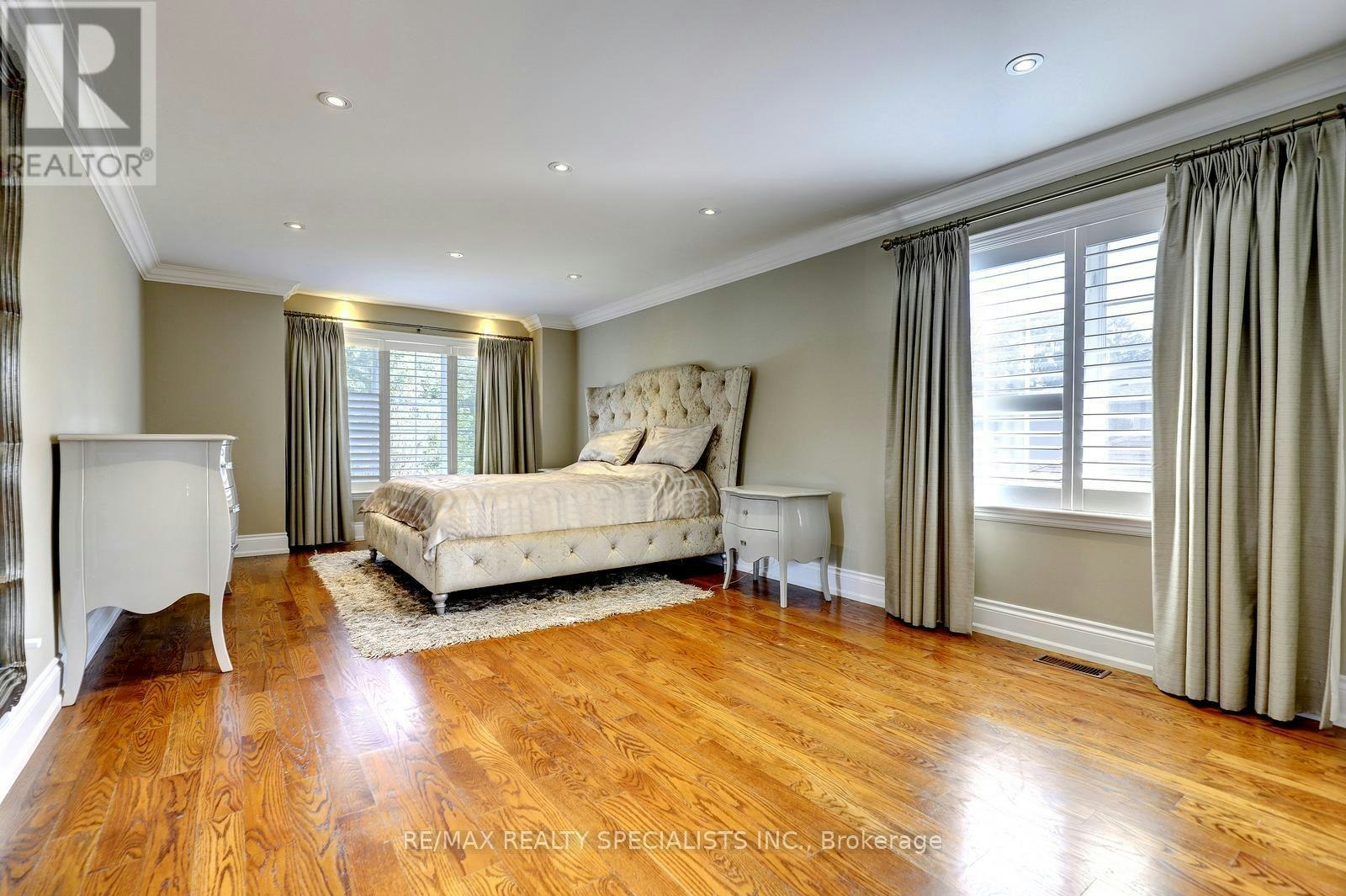 7 Fairlin Drive, Toronto, ON, M9B 4J1 - 22