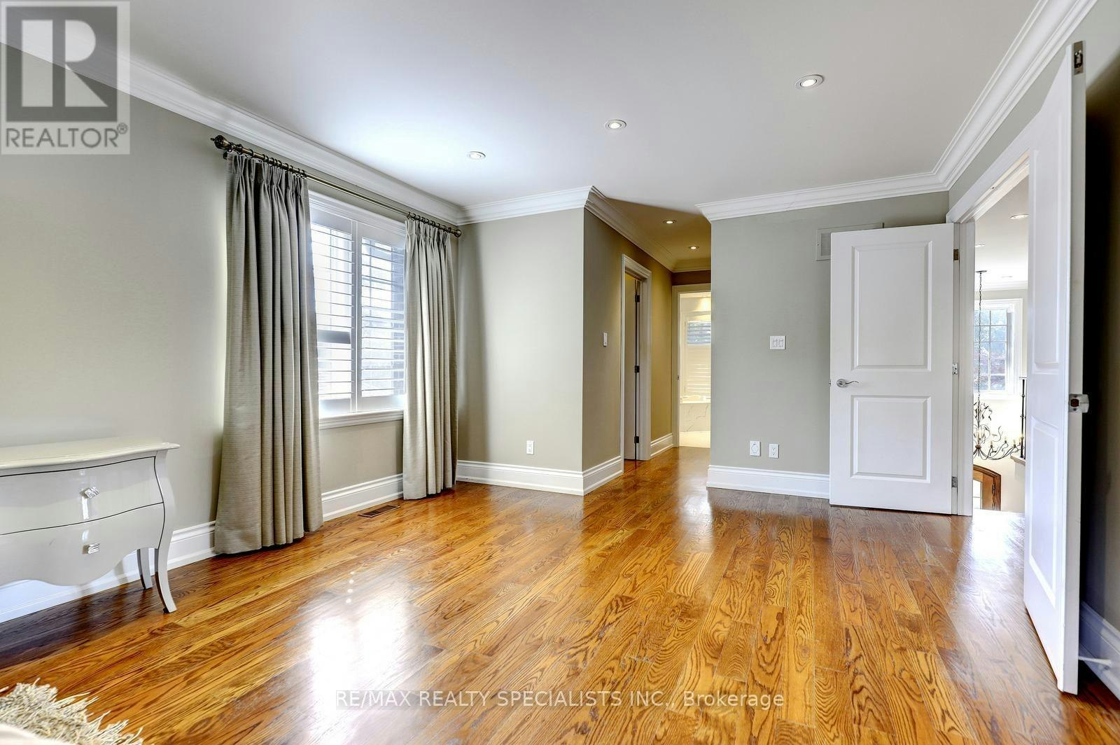 7 Fairlin Drive, Toronto, ON, M9B 4J1 - 23