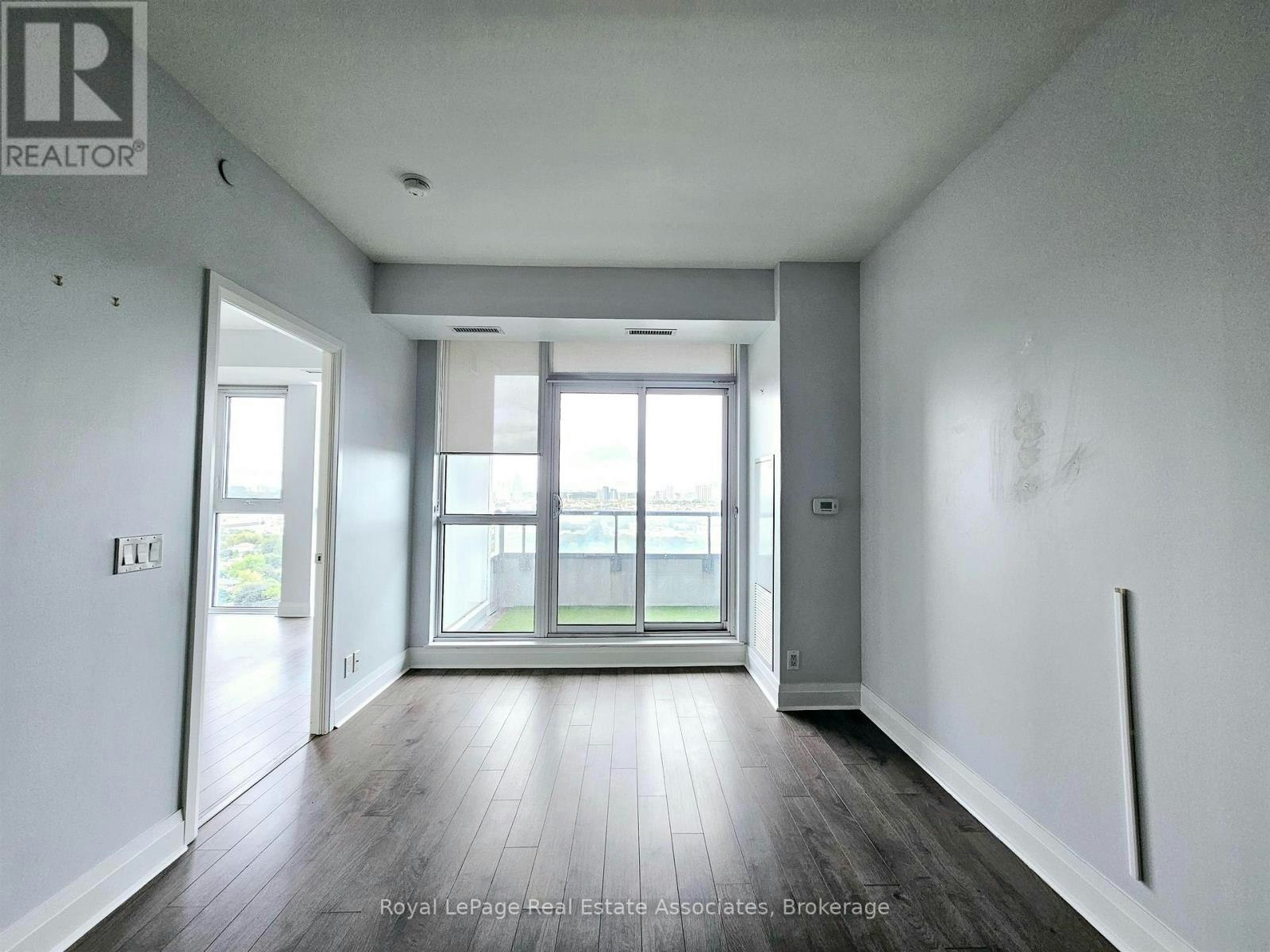 1810-15 Zorra Street, Toronto, ON, M8Z 0C1