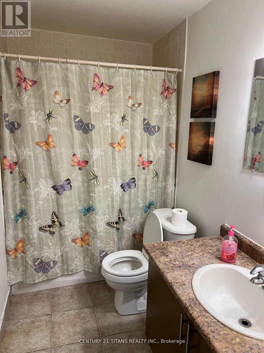 702-931 Wonderland Road, London, ON, N6K 2X6 - 2