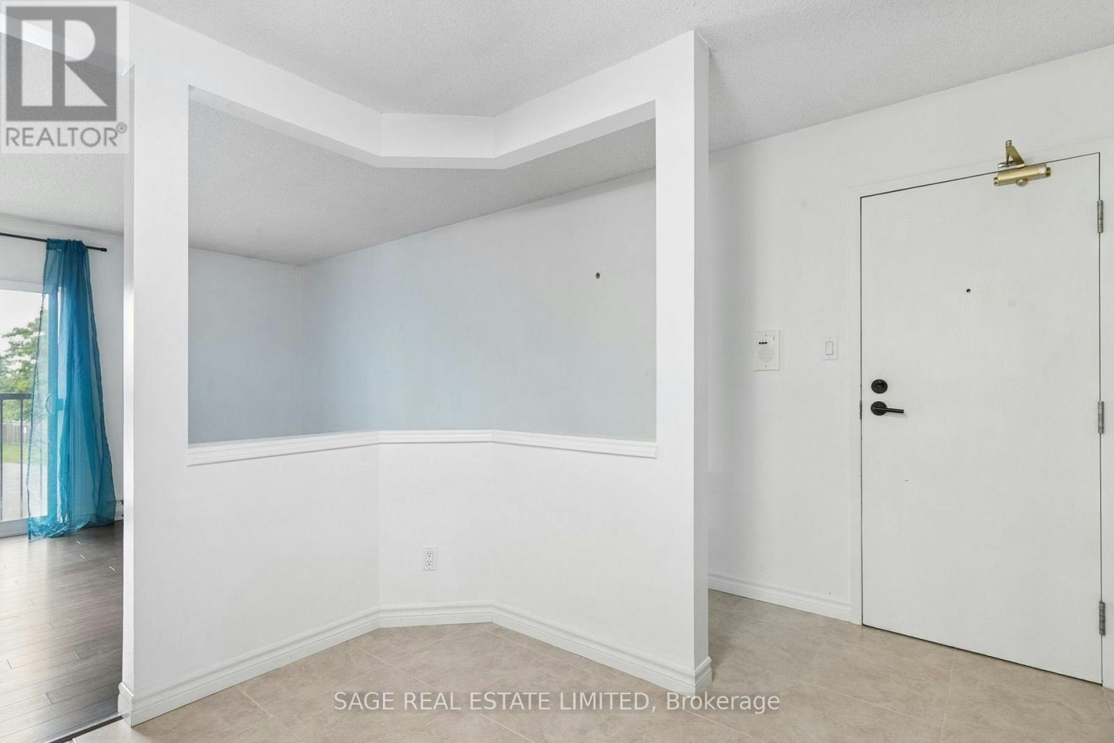 10-327 Northlake Drive, Waterloo, ON, N2V 1Z1 - 8