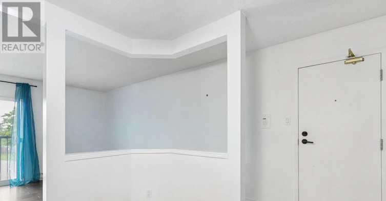 10-327 Northlake Drive, Waterloo, ON, N2V 1Z1 - 8