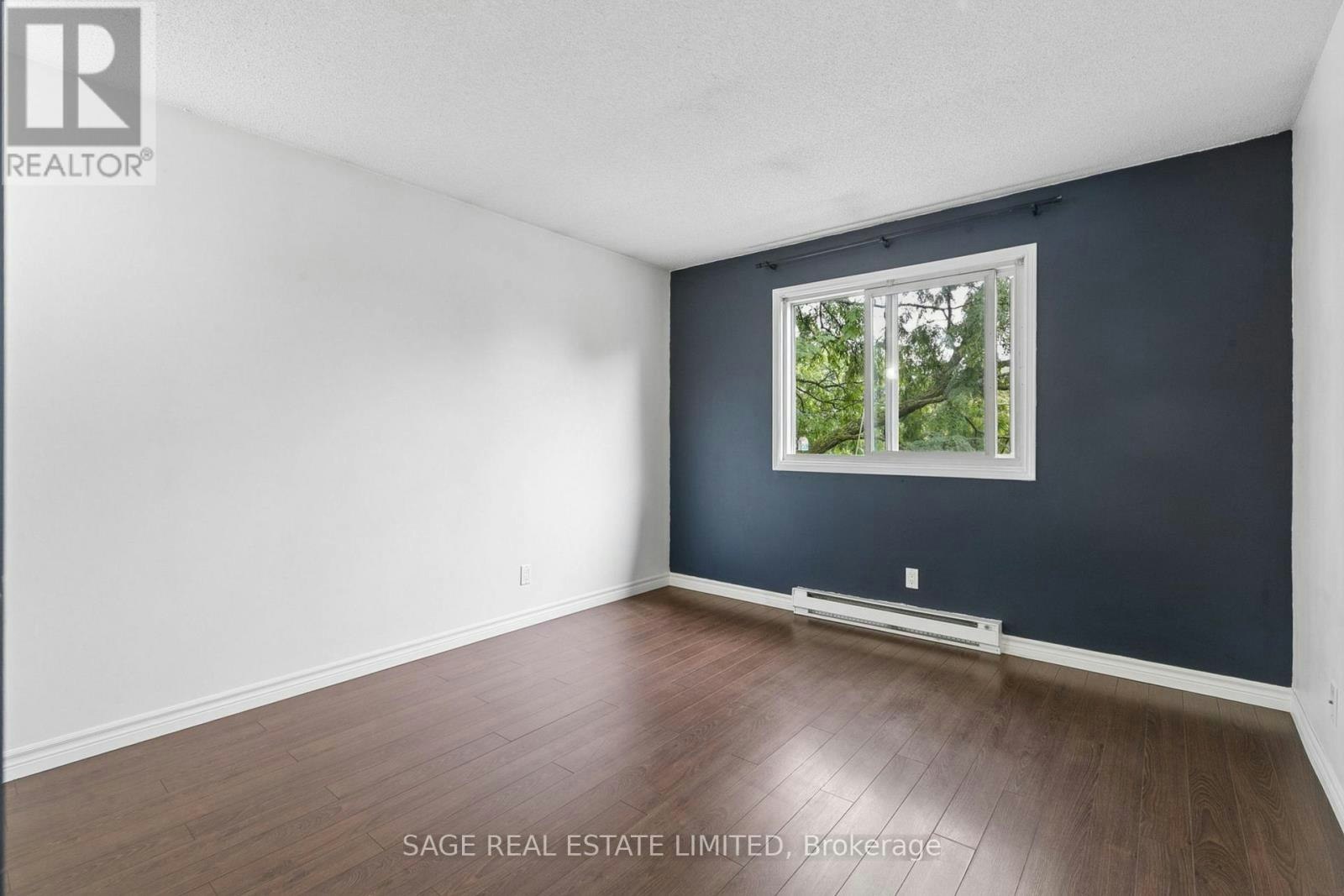10-327 Northlake Drive, Waterloo, ON, N2V 1Z1 - 11