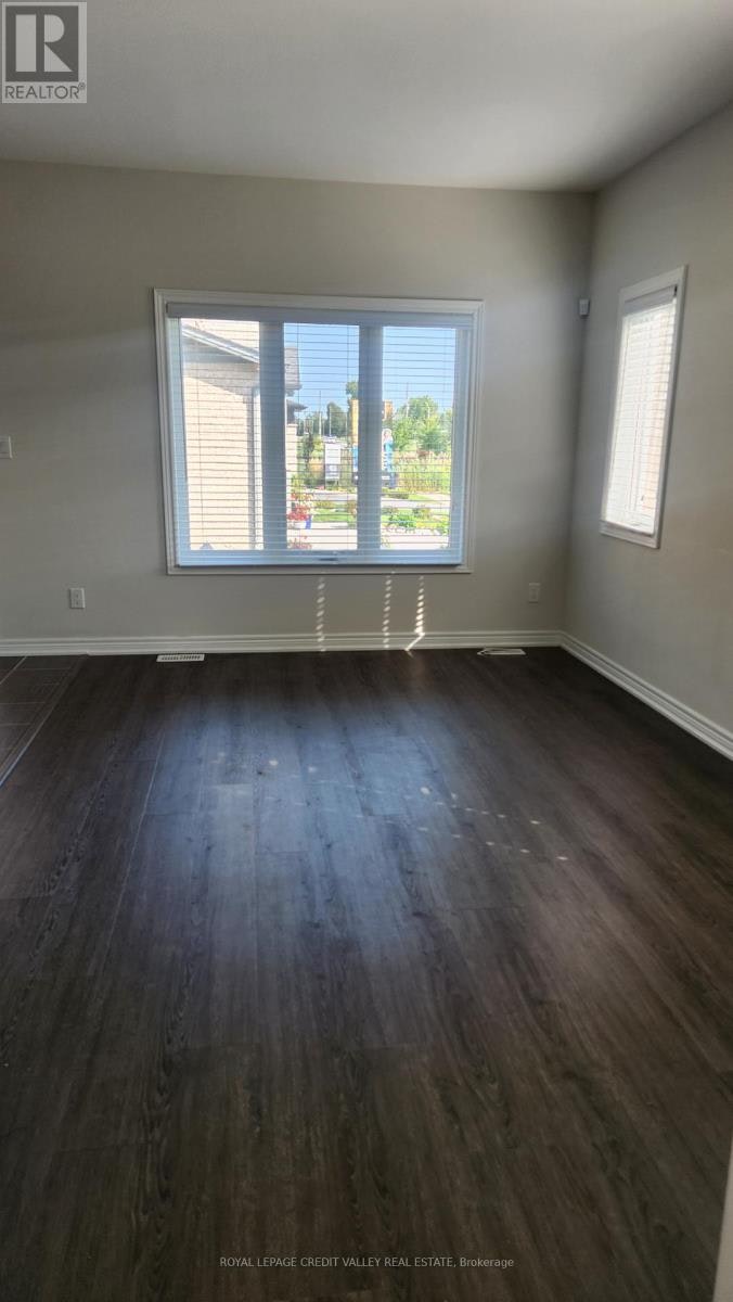 4 Sycamore Street, Welland, ON, L3C 0H8 - 15