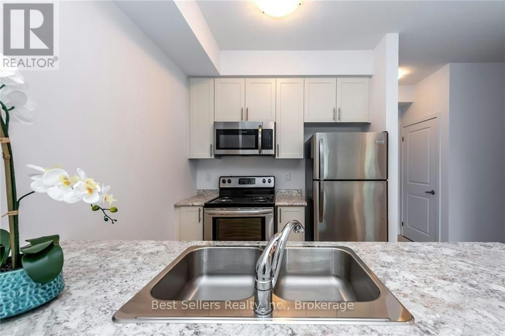 208-125 Shoreview Place, Hamilton, ON, L8E 0K3 - 7
