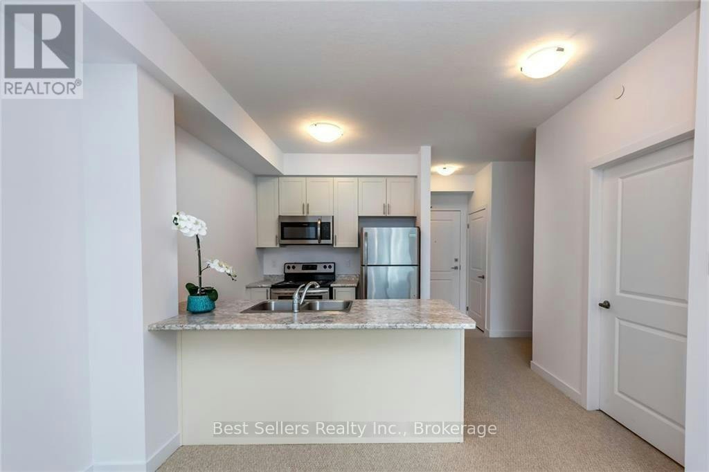 208-125 Shoreview Place, Hamilton, ON, L8E 0K3 - 6