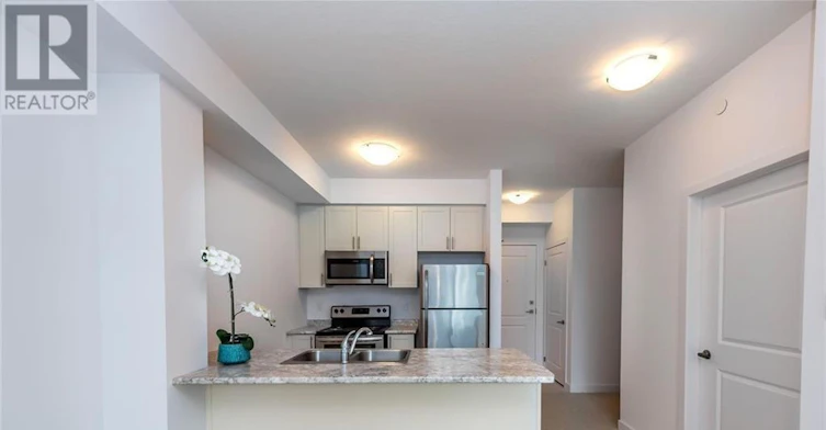 208-125 Shoreview Place, Hamilton, ON, L8E 0K3 - 6