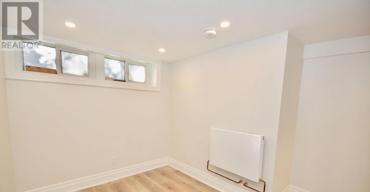 LOWER-17 Inverness Avenue W, Hamilton, ON, L9C 1A1 - 10