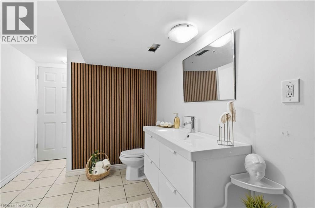 Lower-208 Shore Boulevard NORTH, Burlington, ON, L7T 1A4 - 16