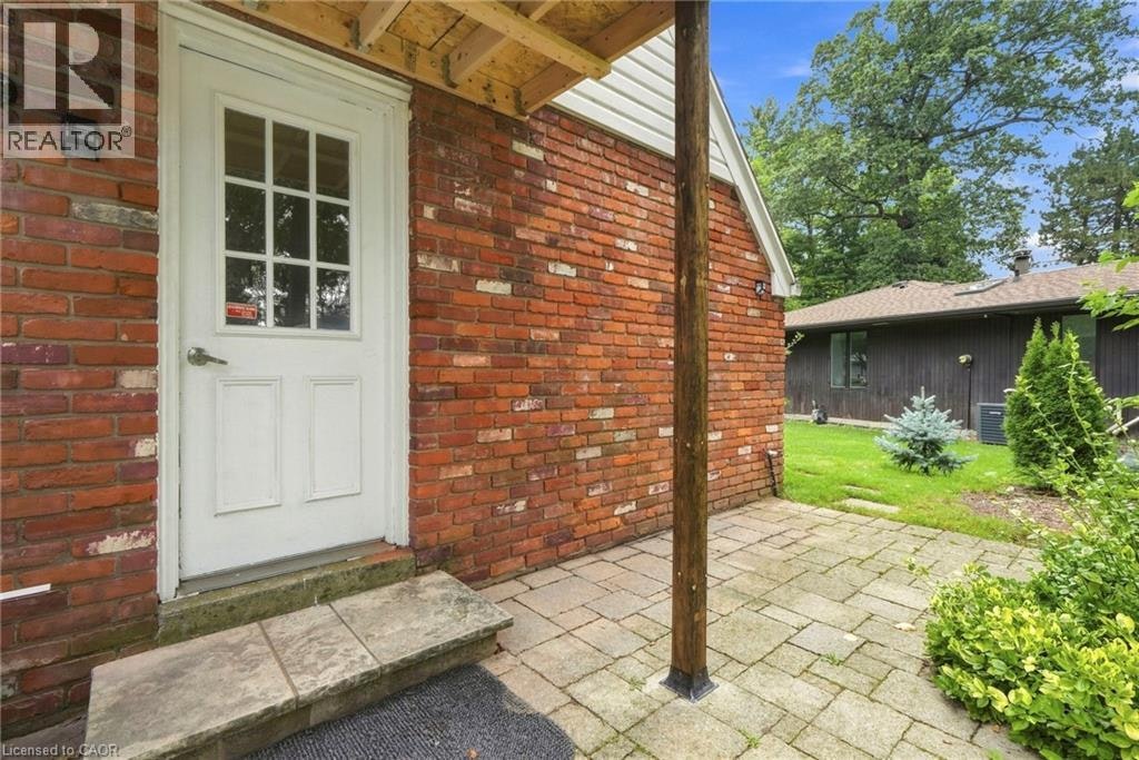 Lower-208 Shore Boulevard NORTH, Burlington, ON, L7T 1A4 - 2