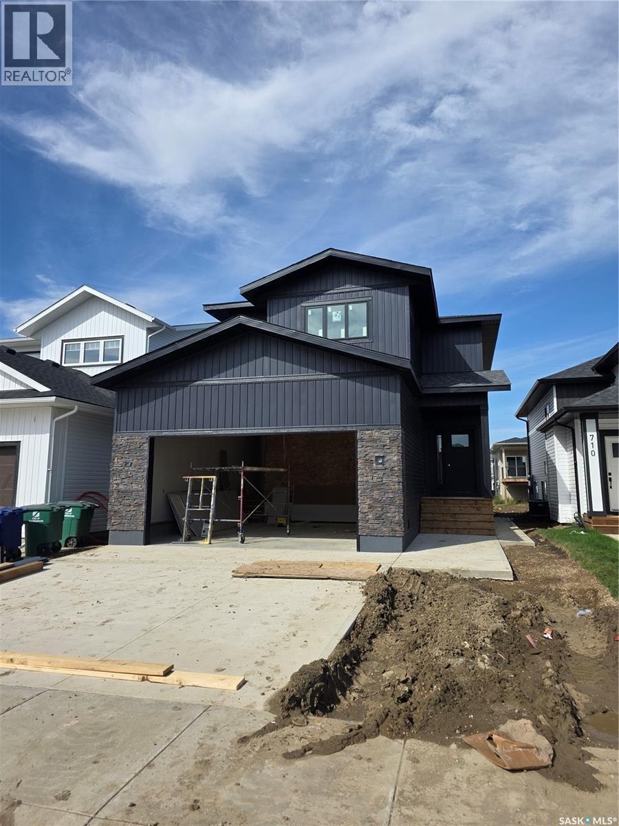 706 Nazarali Union, Saskatoon, SK, S7V 1X4