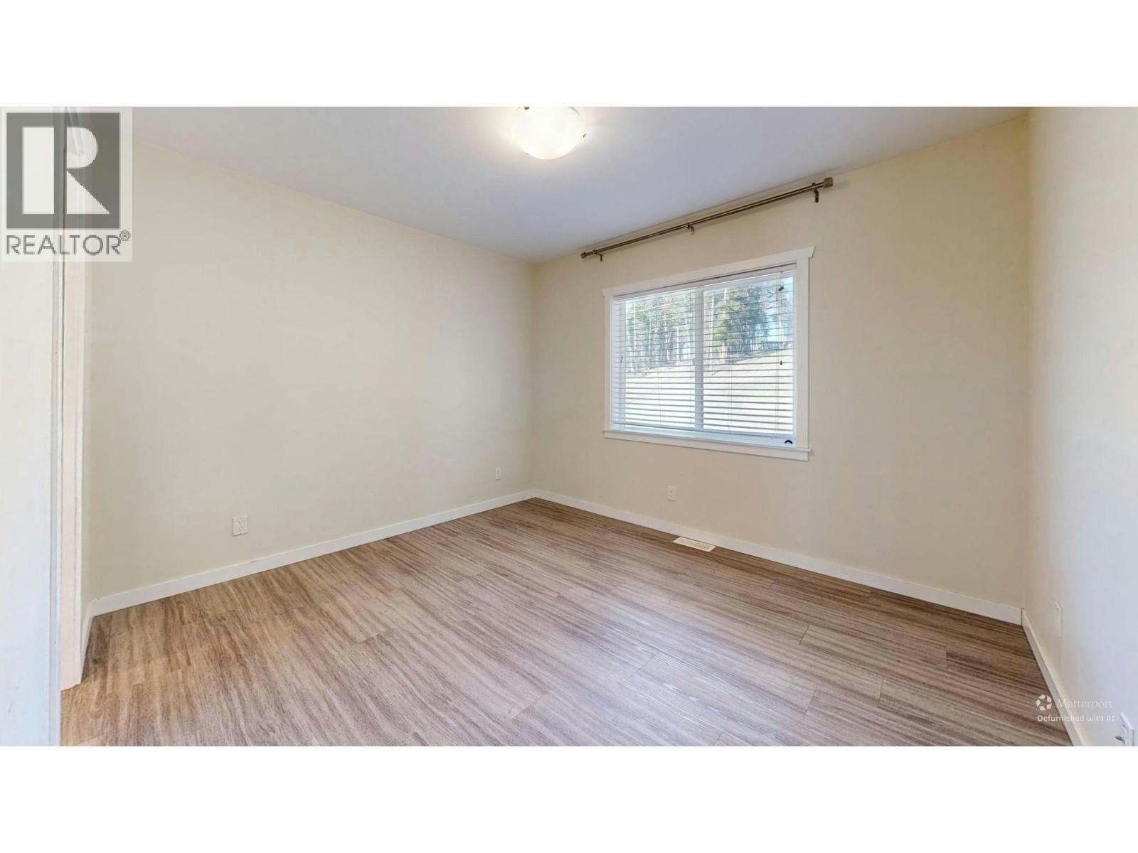 4942 Kyllo Road, 108 Mile Ranch, BC, V0K 2Z0 - 16