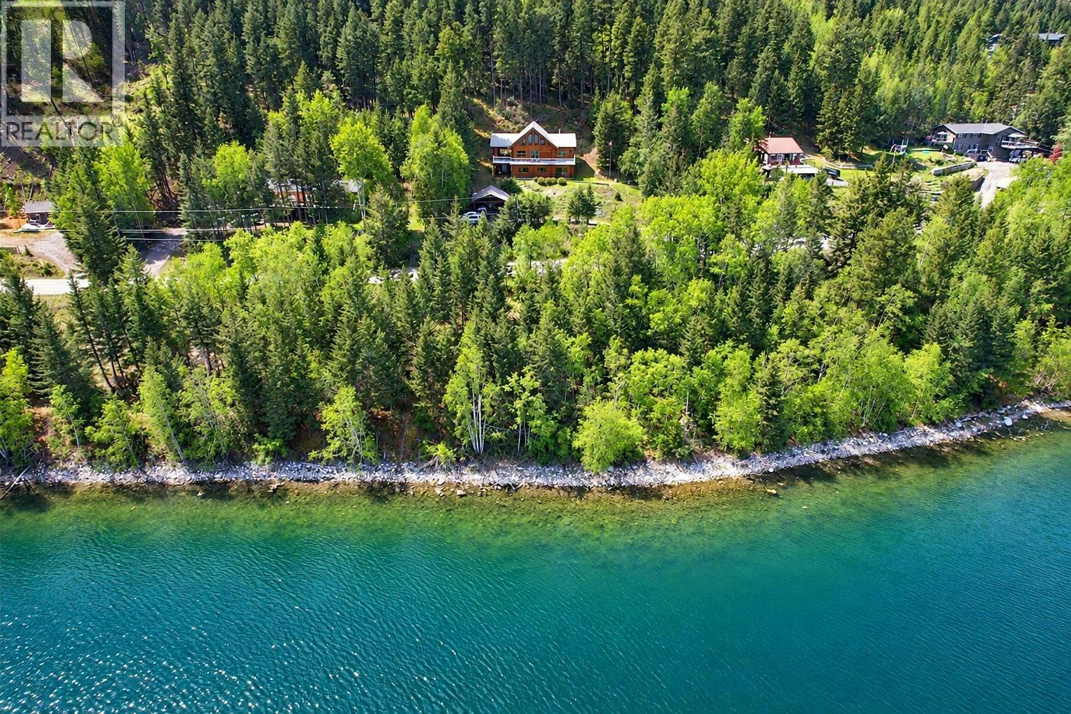 5278 Kallum Drive, 108 Mile Ranch, BC, V0K 2Z0