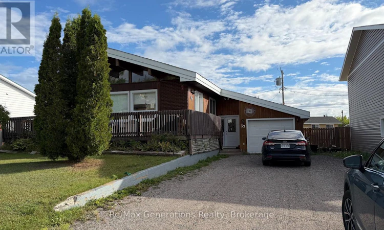 37 Southridge Crescent N