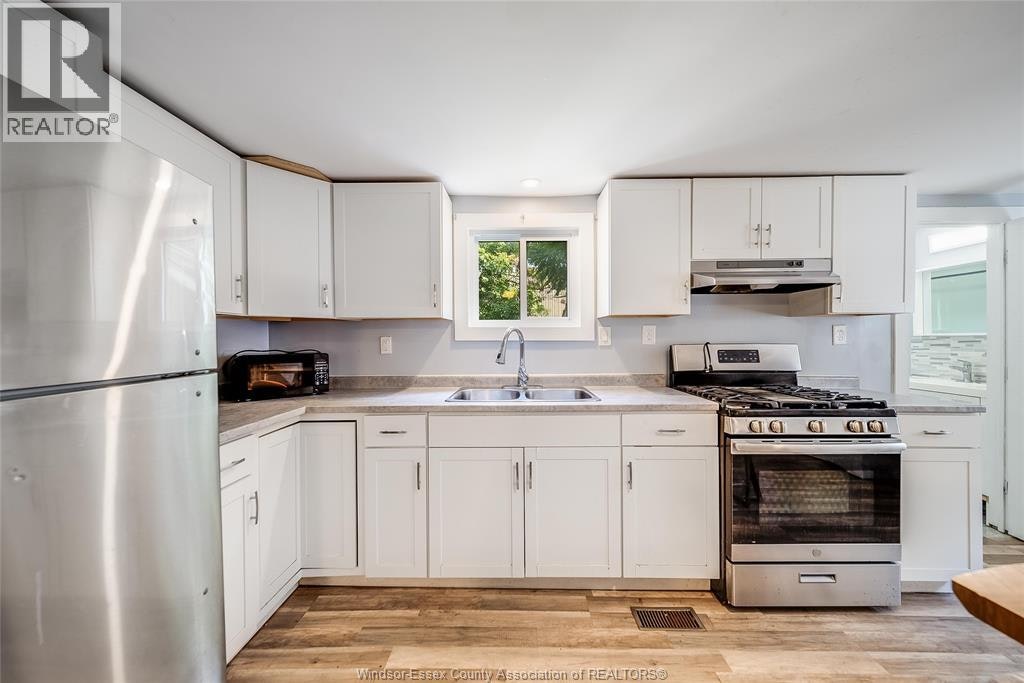 942 Maisonville, Windsor, ON, N8Y 3R9 - 13
