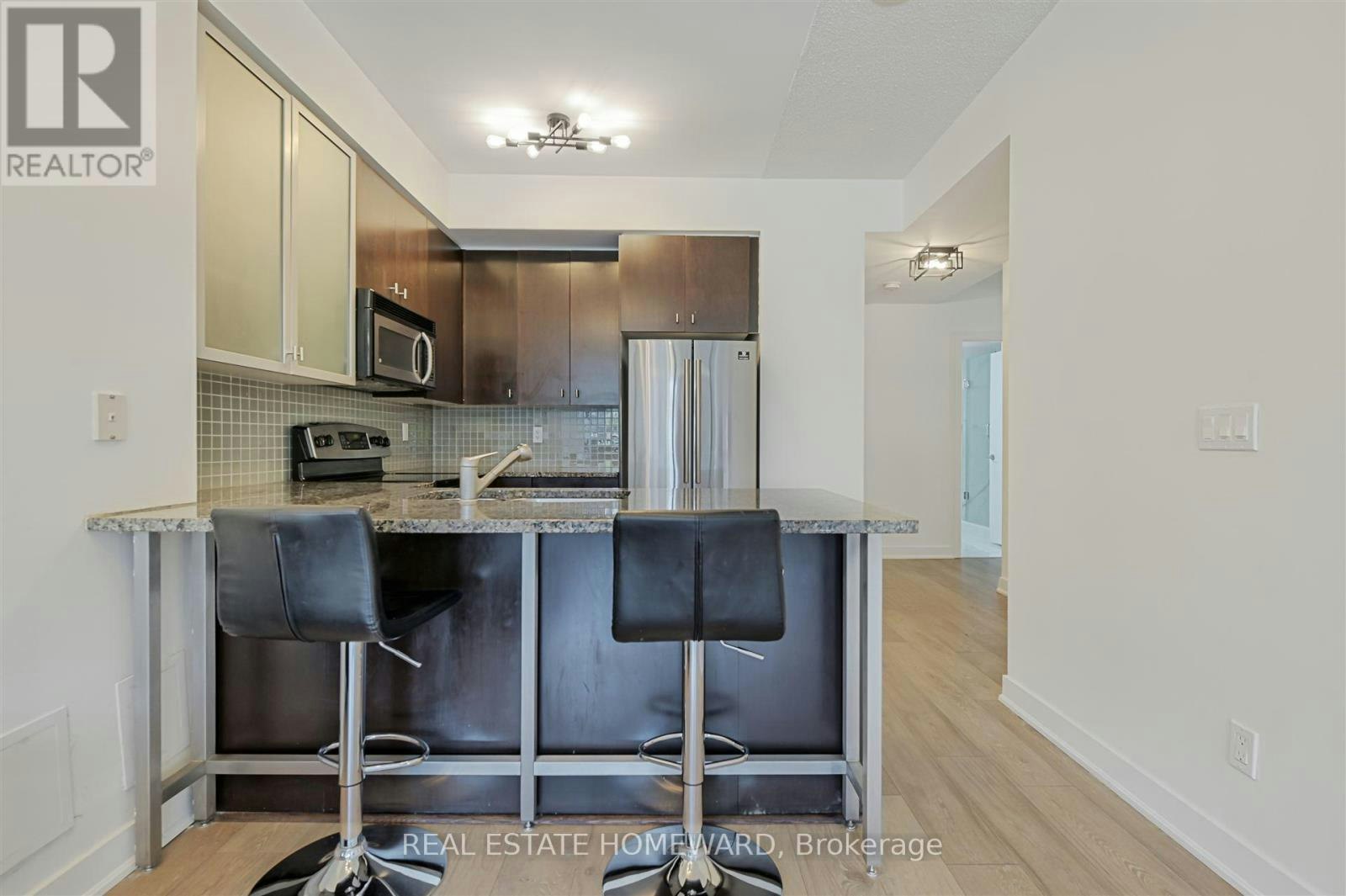 201-438 King Street W, Toronto, ON, M5V 3T9 - 4